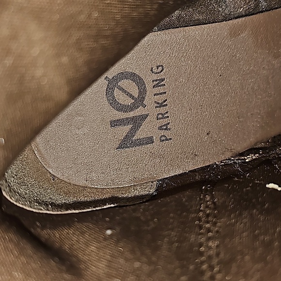 No Parking Womens Ankle Booties - Picture 6 of 6